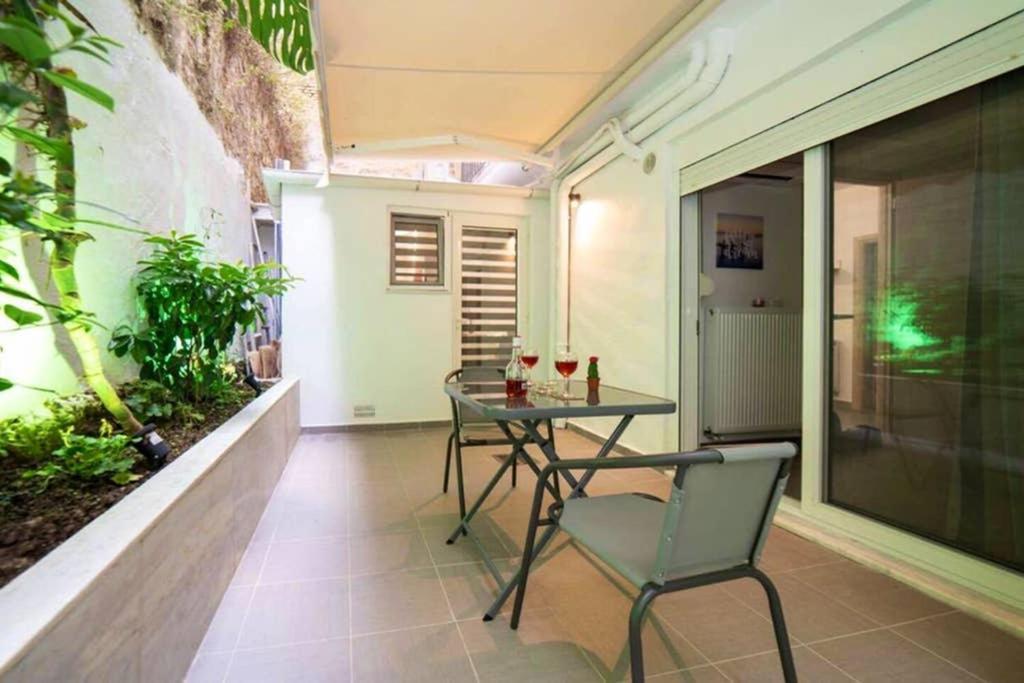 아테네 Brand New Aprt With Backyard In Lycabettus Hill ! 아파트 외부 사진